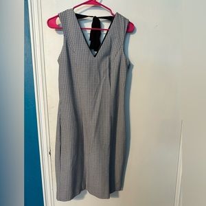 Banana Republic Size 4 Blue/Black Plaid Tie-Back Dress